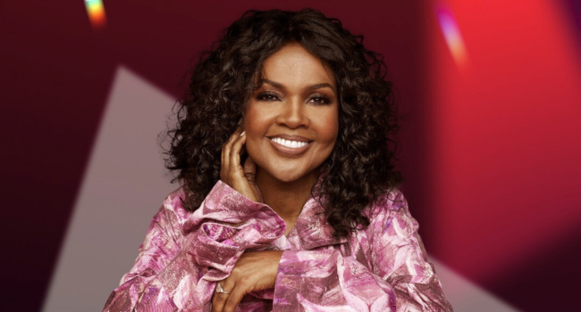 Cece Winans (4)