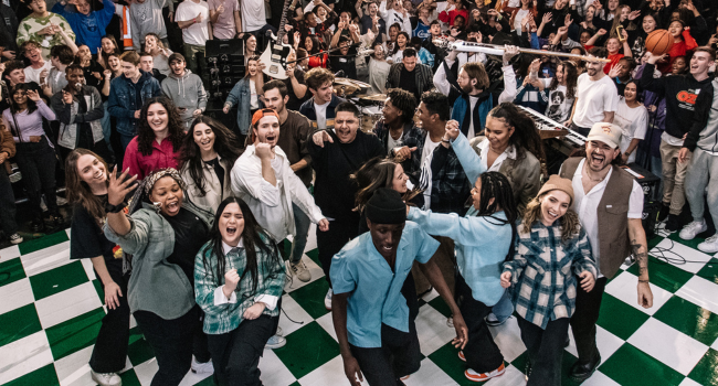 Hillsong Young And Free